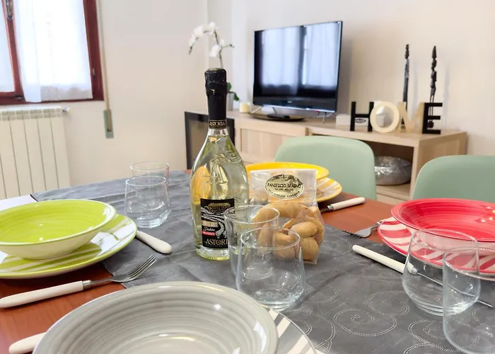 Hellen House By Ca-sa Check Lägenhet *