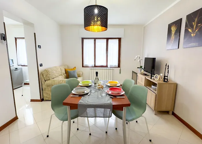 Hellen House By Ca-sa Check