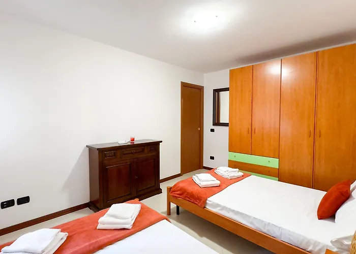 Hellen House By Ca-sa Check Lägenhet *