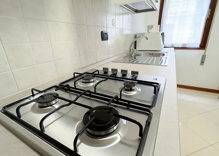 Hellen House By Ca-sa Check Lägenhet *